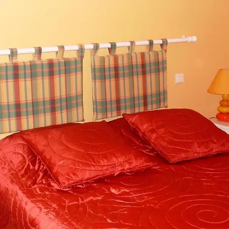 Little Bed And Breakfast