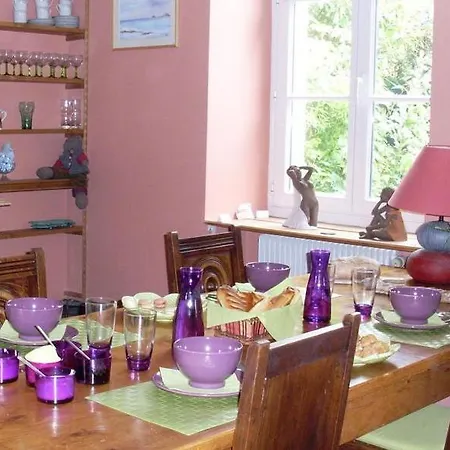 Little Bed And Breakfast Apartment Plouer-sur-Rance